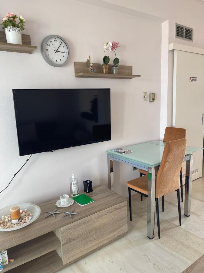 Sunrise Pearl In Attika Riviera Apt And Parking ราฟีนา ภายนอก รูปภาพ